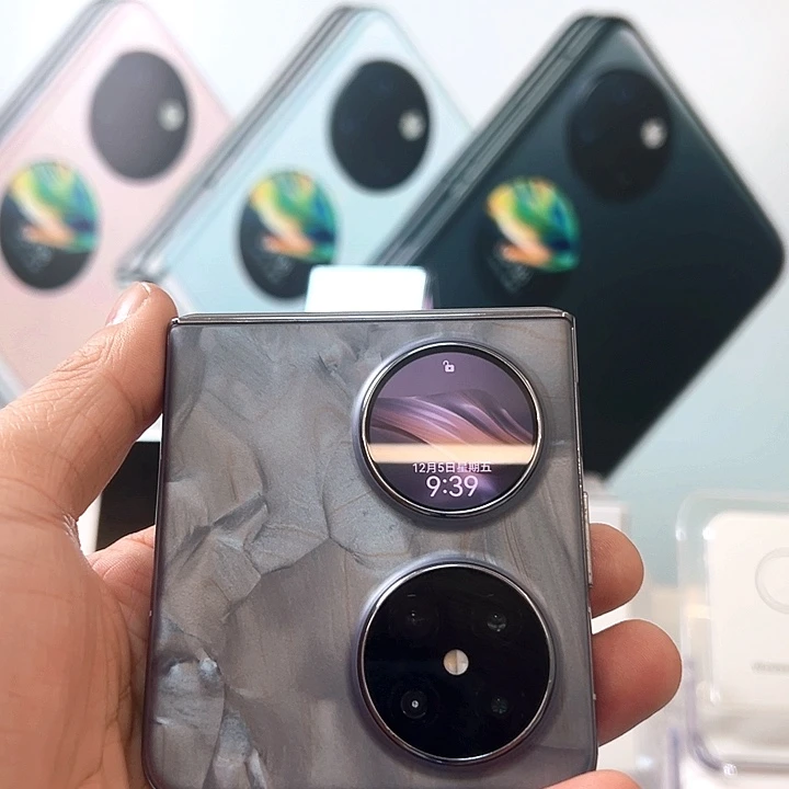 95新华为pocket2（12+512）大溪地灰