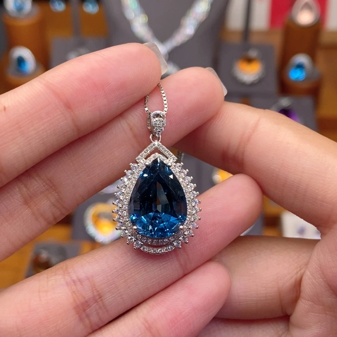 颈饰银S925镶嵌托帕石1111