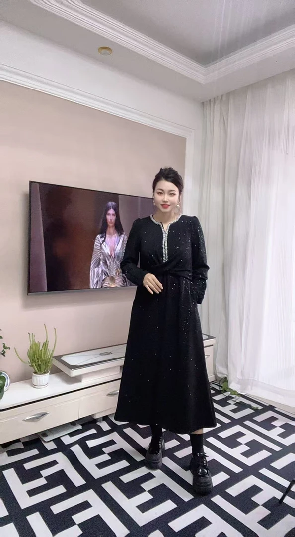 2025秋季新款时尚女装优雅收腰显瘦高档轻奢连衣裙子