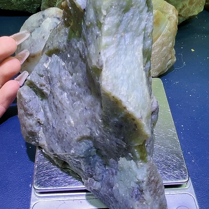 未镶嵌和田玉（糖玉）珠宝半成品