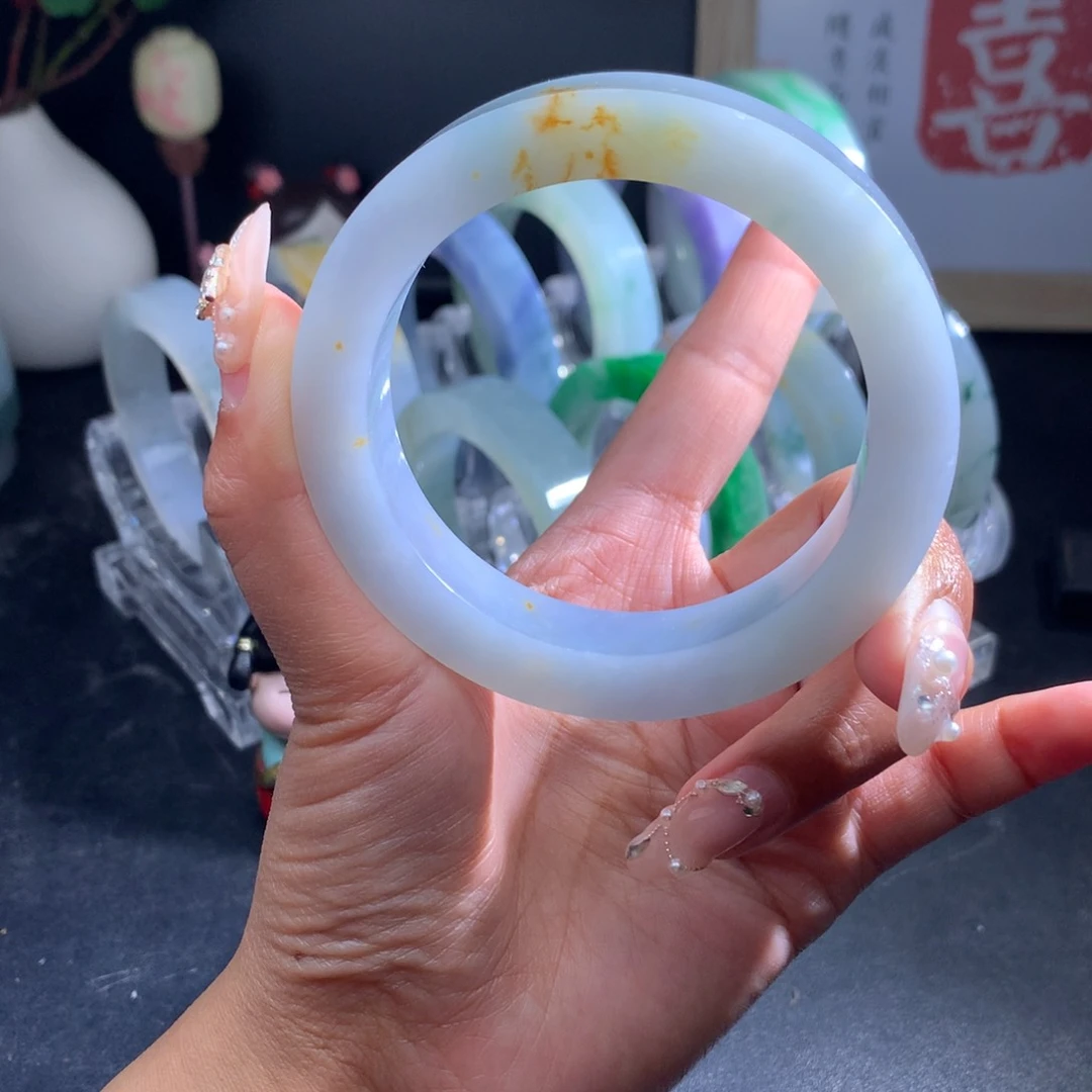 定制翡翠手镯未镶嵌
