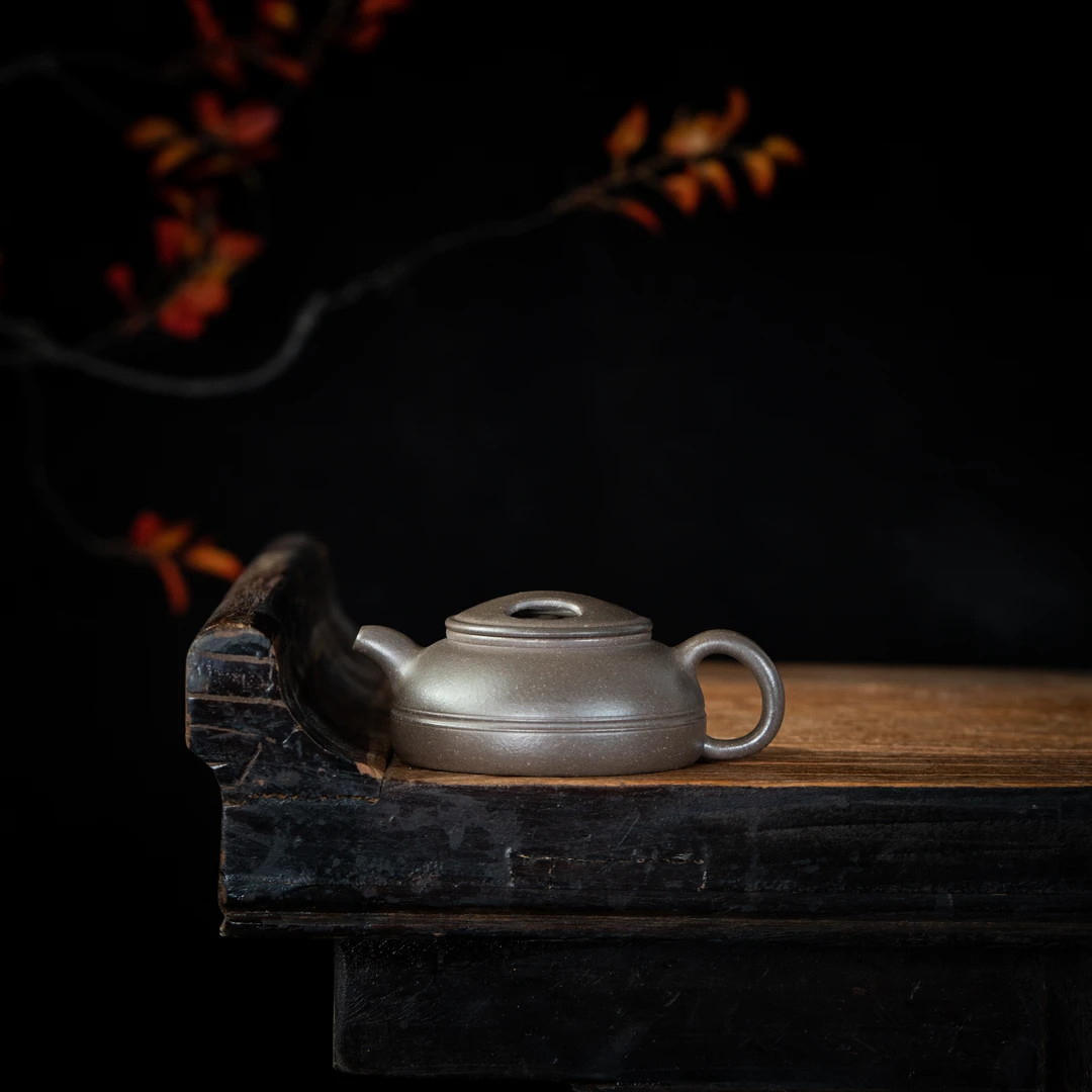 前墅龙窑&砂界 束腰牛盖 手磨青灰泥 150cc 紫砂壶