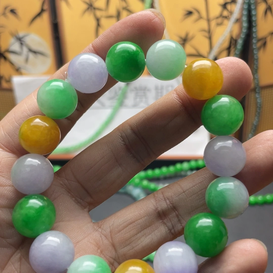 翡翠未镶嵌颈饰14