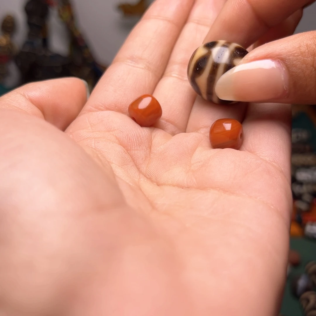 【闪购商品】玛瑙/玉髓珠子未镶嵌老*