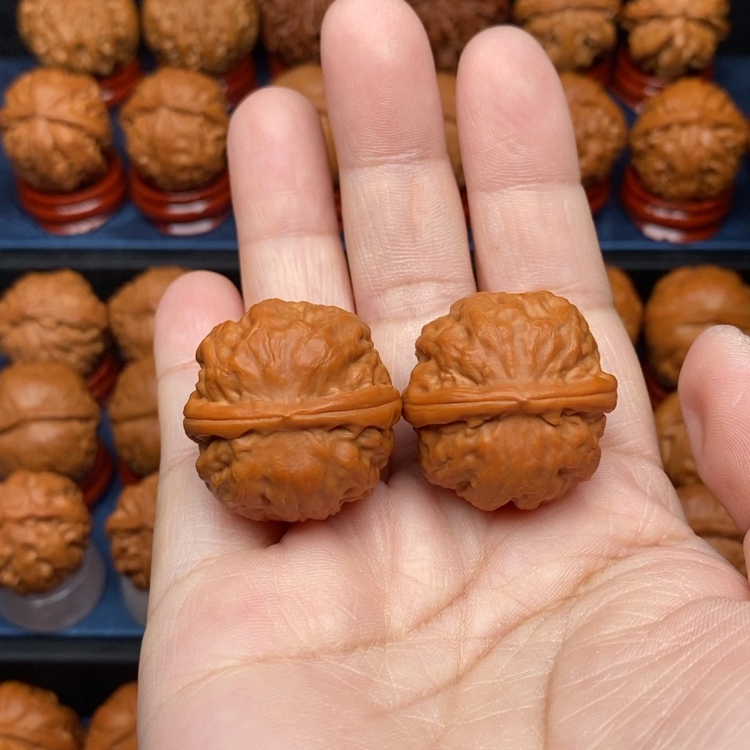 把件文玩核桃正****手捻