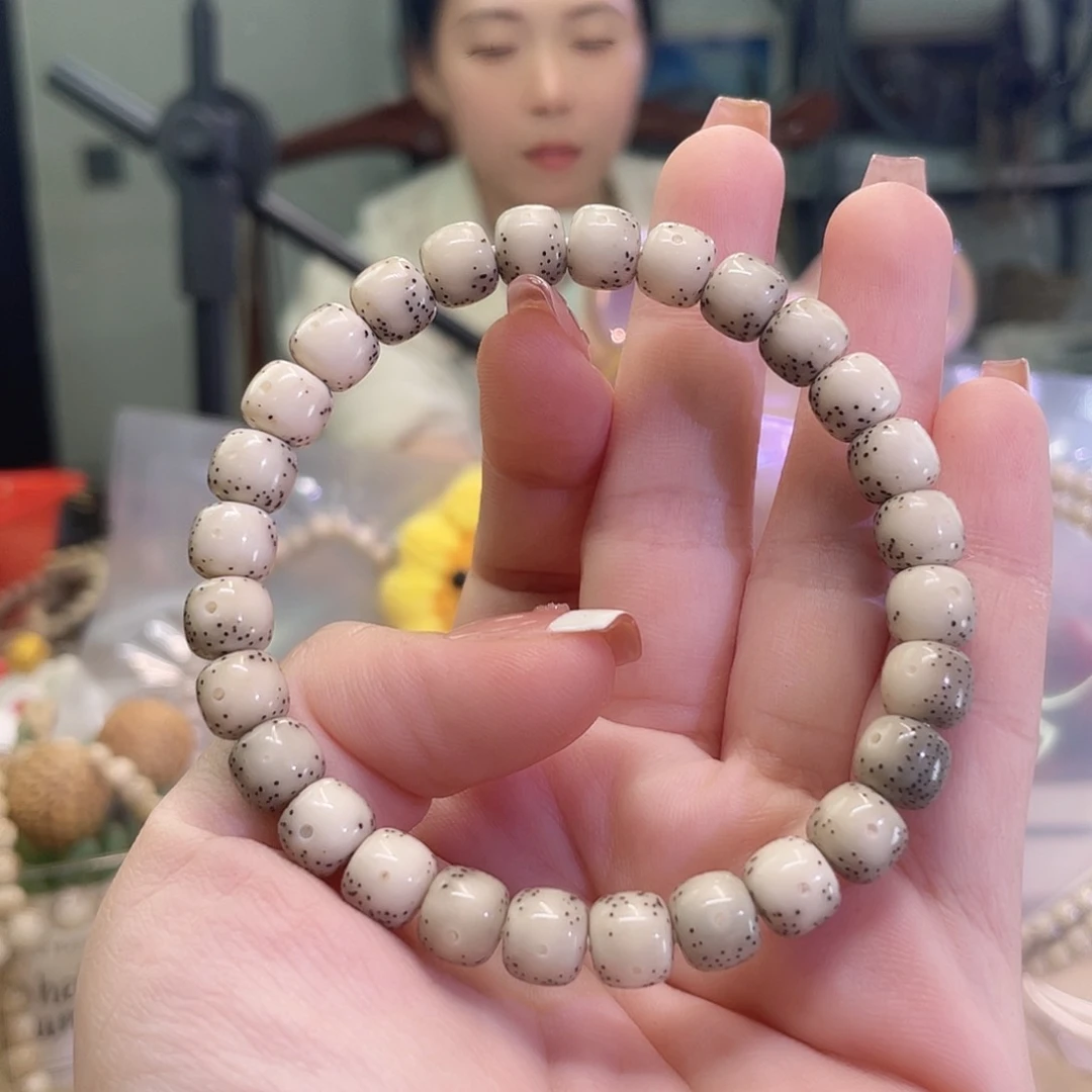 吊坠星月菩提星月菩提海南同枝果通体留白