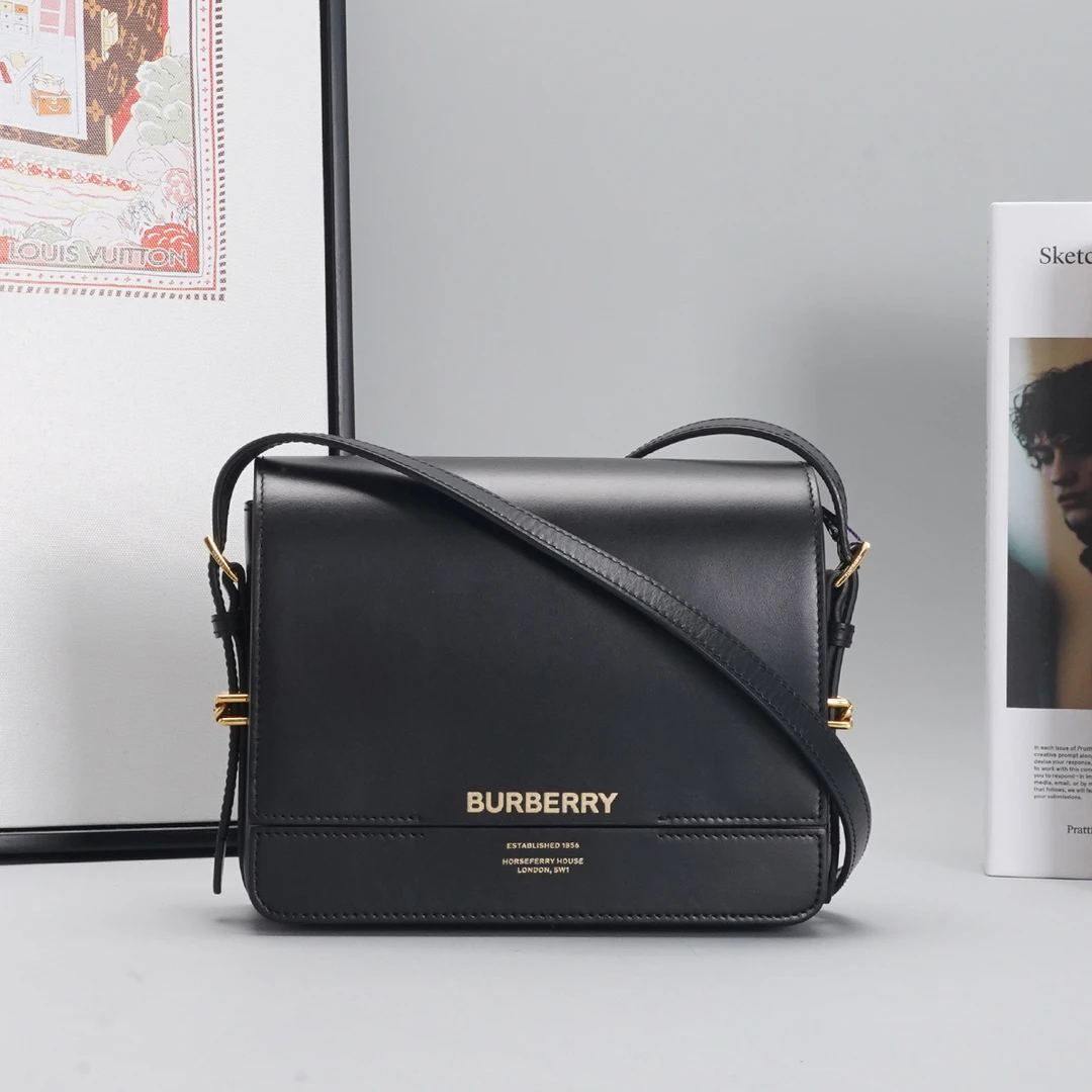 95新 BURBERRY/博柏利 【静文】 grace中号包/ BG23008356