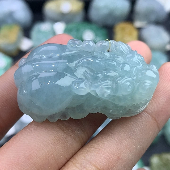 翡翠未镶嵌颈饰天然缅甸翡翠