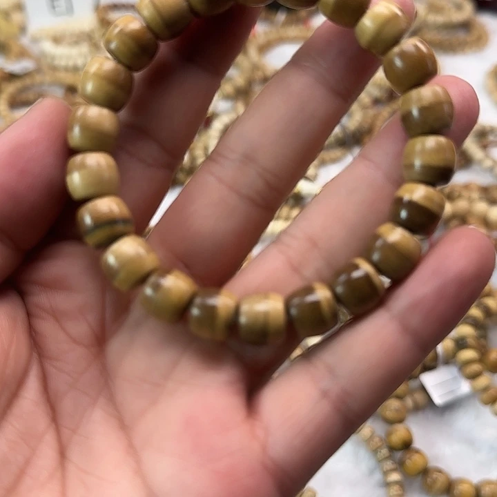 y***u大叶紫檀（黑酸枝木类）