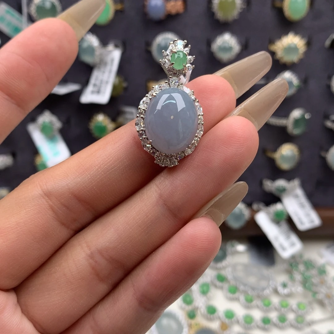 颈饰银S925镶嵌翡翠吊坠