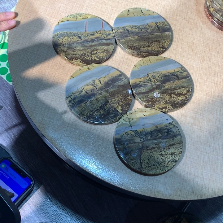 蓝***g广西国画石摆件，观赏收藏