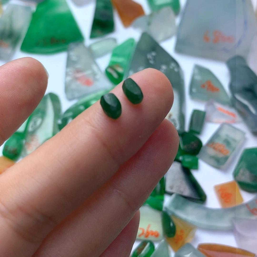 定制翡翠未镶嵌天然缅甸翡翠吊坠挂件