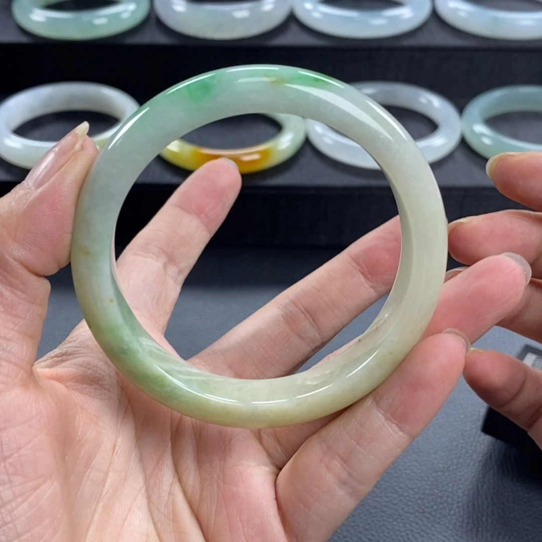 翡翠未镶嵌手镯天然翡翠57