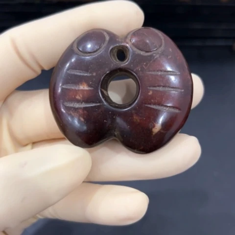 吊坠滴血莲花菩提