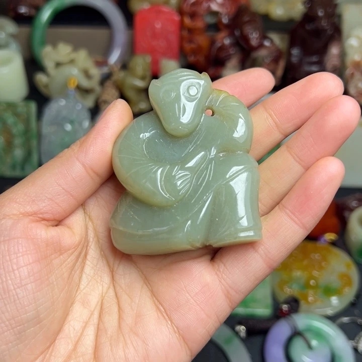 滴血莲花菩提吊坠