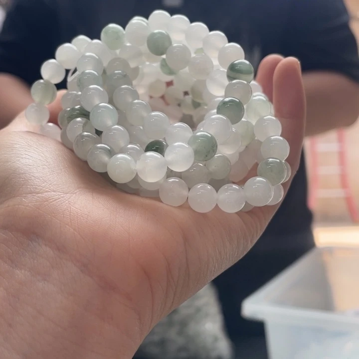 石英质玉手串未镶嵌天山翠手串卡8