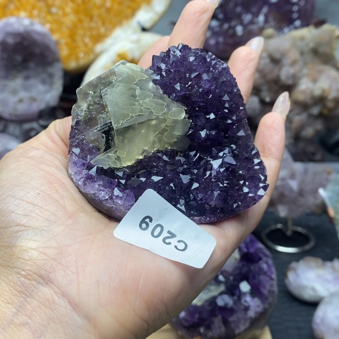 大型摆件（非配饰）未镶嵌水晶