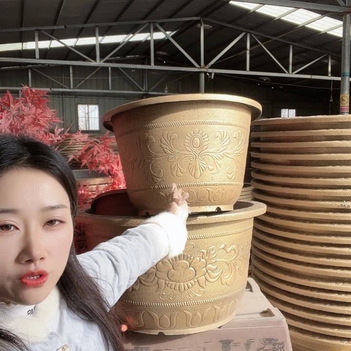 圆形60盆4个有孔的