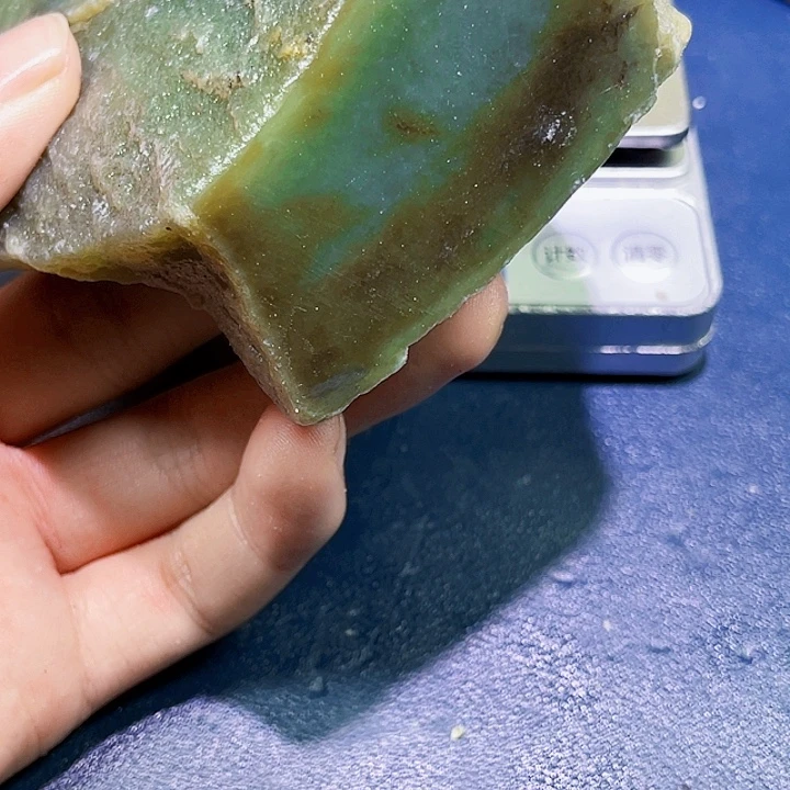 和田玉（糖玉）未镶嵌珠宝半成品