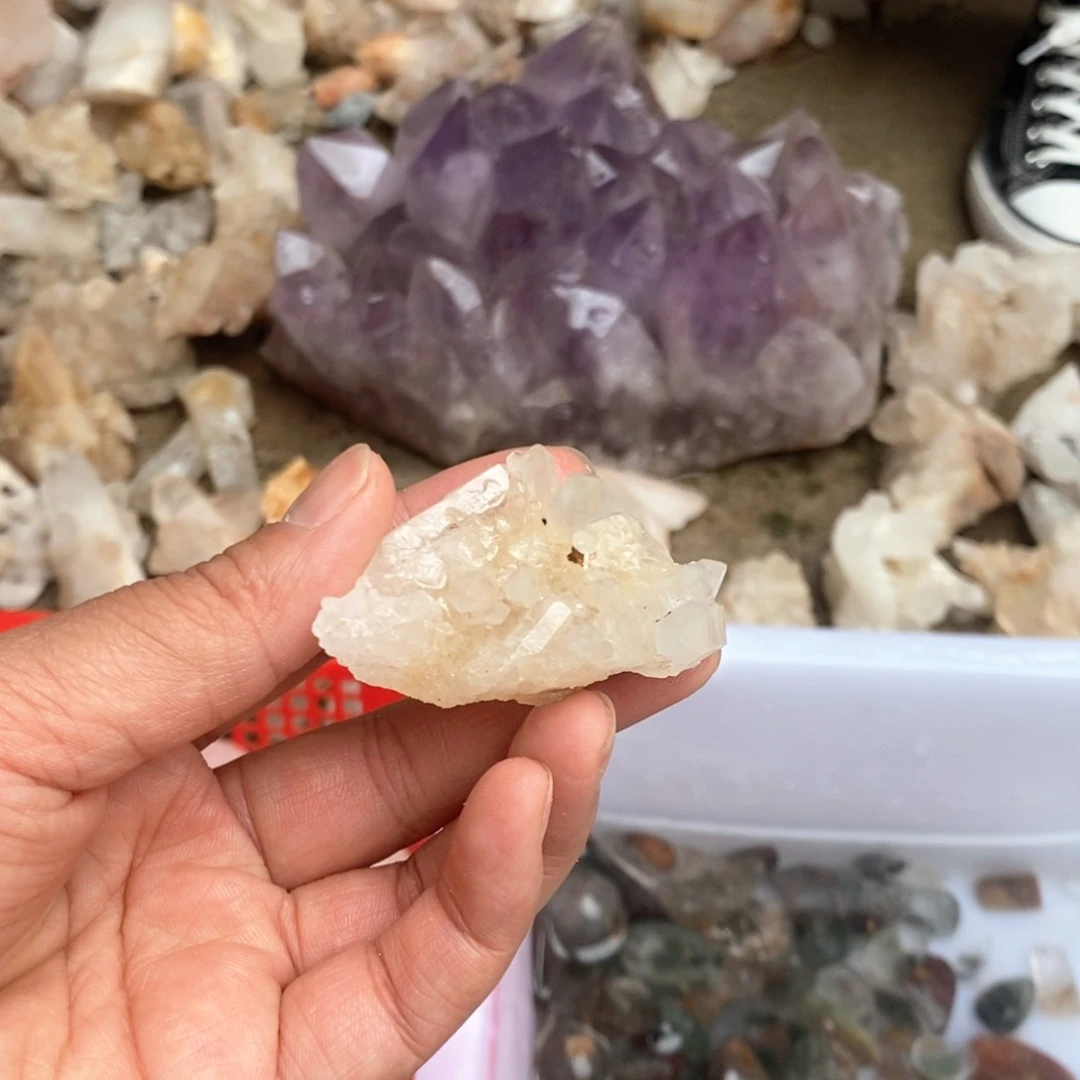 水晶原石摆件未镶嵌水晶