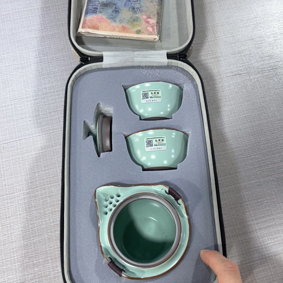 瓷片小微瑕。。。。。。。。。