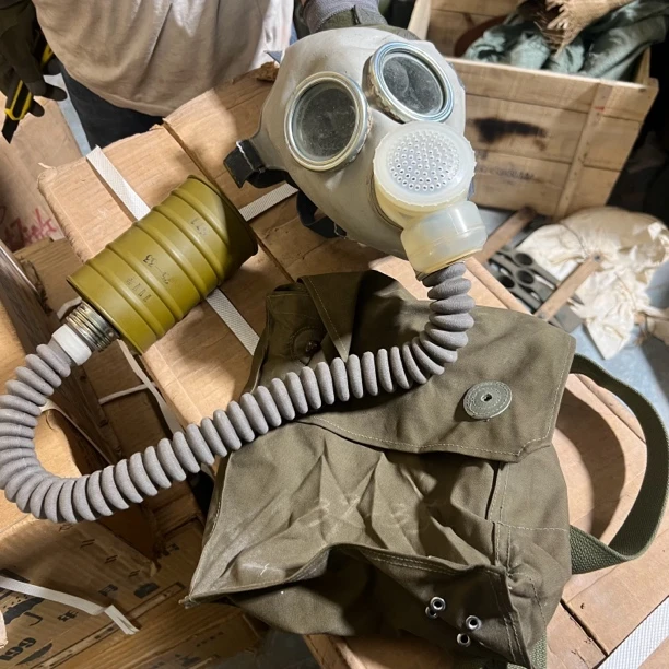正品64型防护面罩全新库存