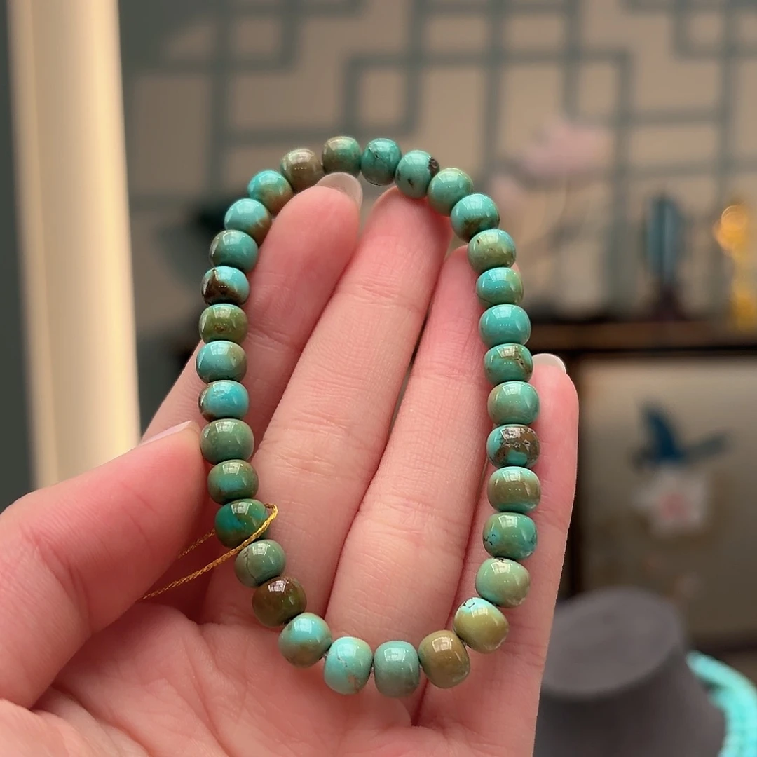 绿松石未镶嵌颈饰