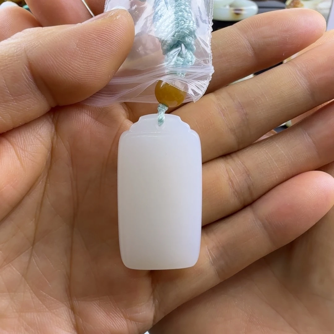 颈饰未镶嵌和田玉和田玉平安无事牌