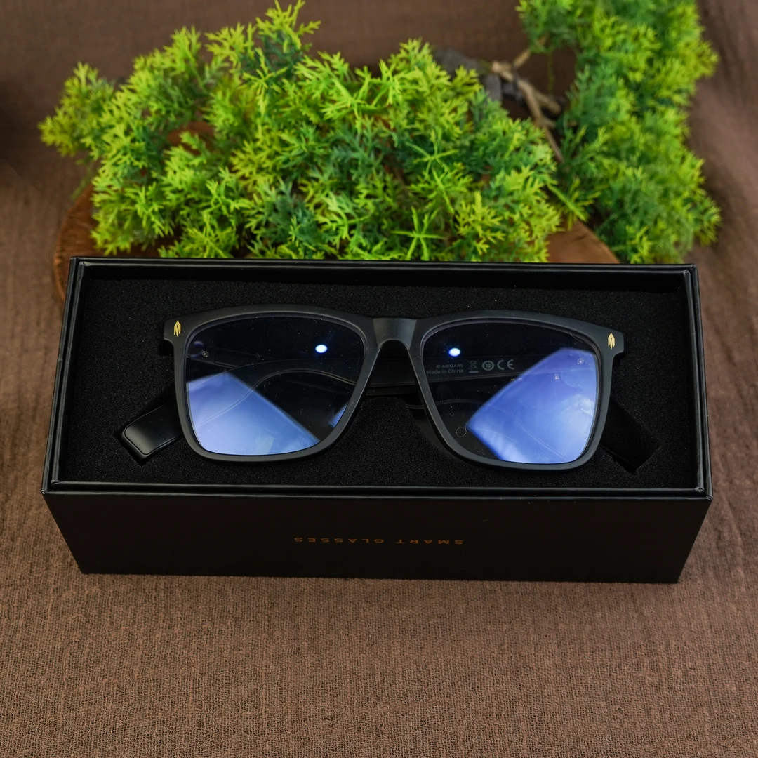 【超级大礼】多功能防蓝光太阳眼镜我们强烈推荐（发一件）