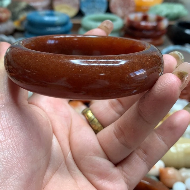 金***水石英质玉（黄龙玉）合金颈饰