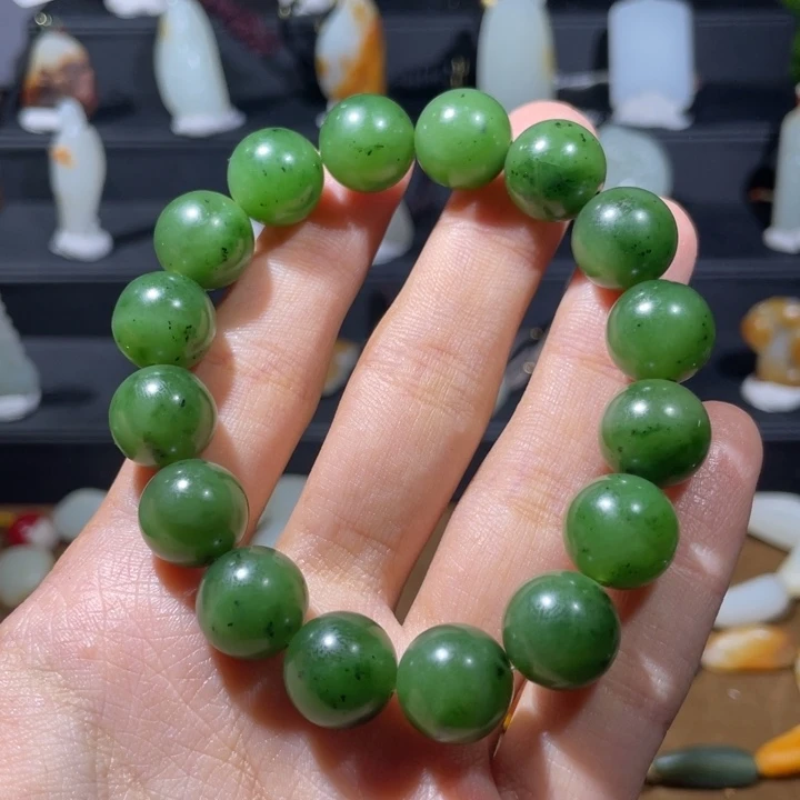 时***人未镶嵌和田玉（糖玉）车挂