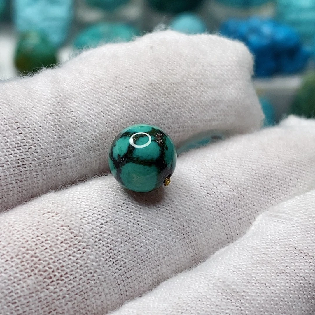 墨***尘绿松石未镶嵌天然原矿 地大质检