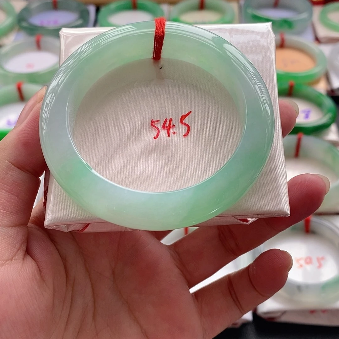 翡翠手镯未镶嵌12号