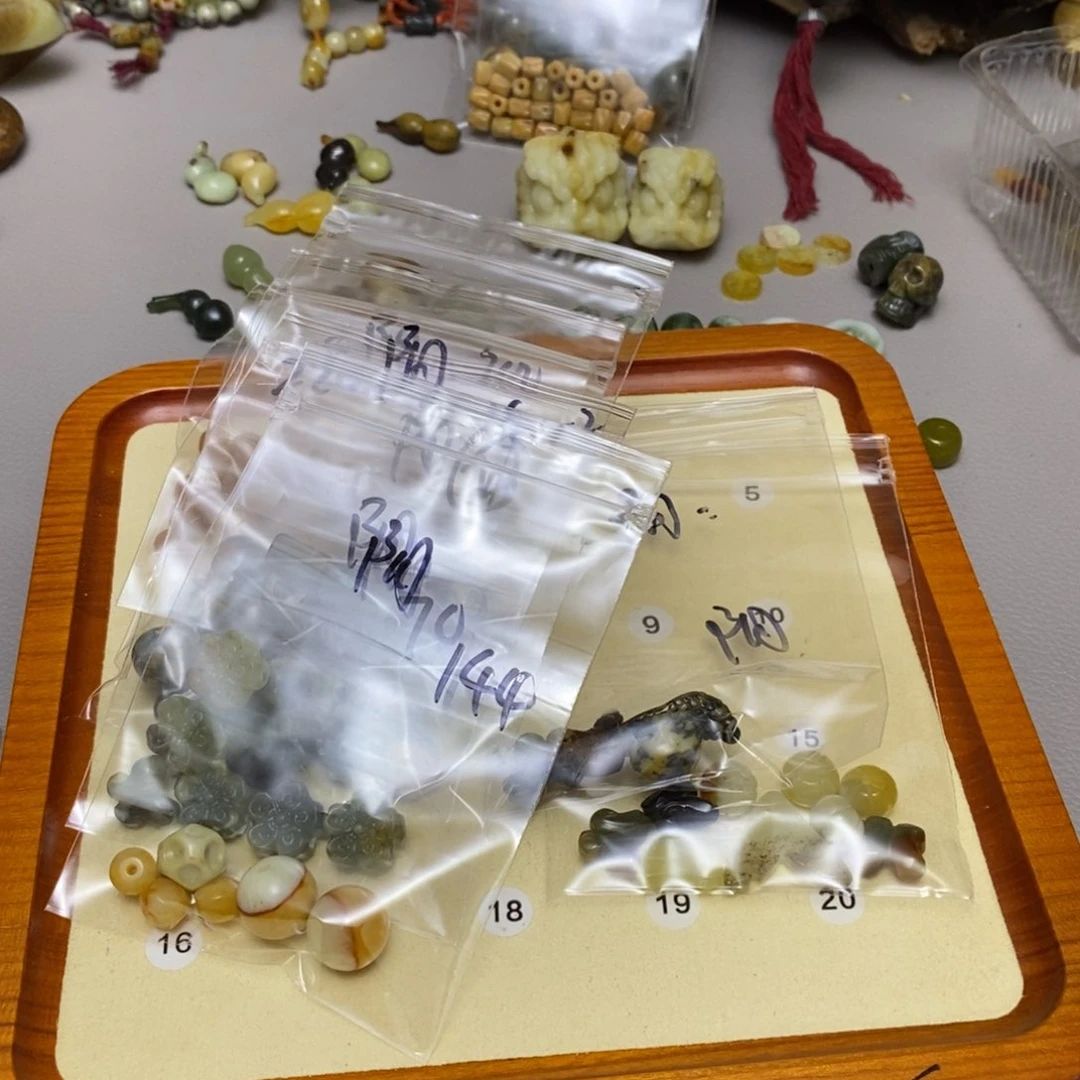 蛇纹石玉合金配饰?***࿐