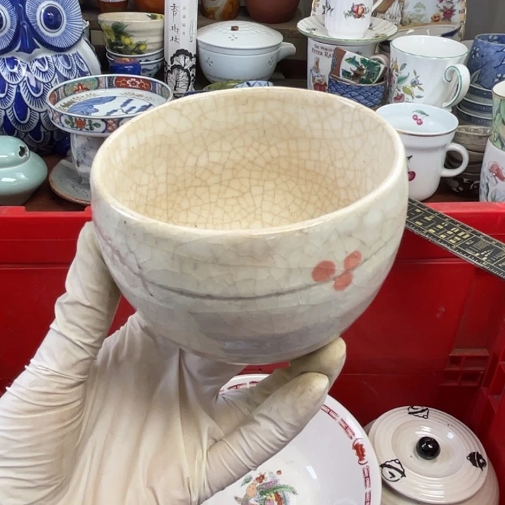 他家瓷器真美…开播了