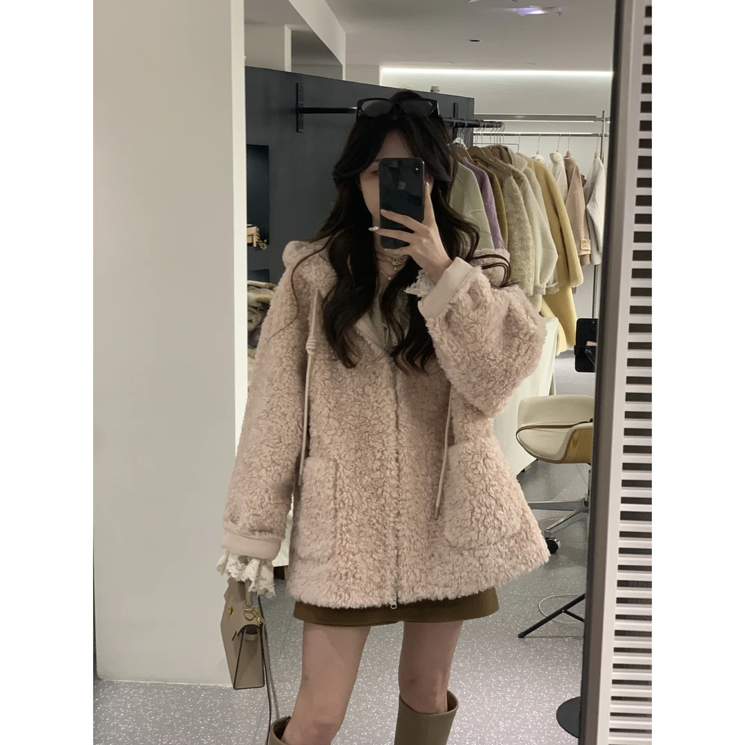 鱼er【奶芙莓莓】设计师高定戴帽加厚皮毛一体秋冬保暖毛毛外套