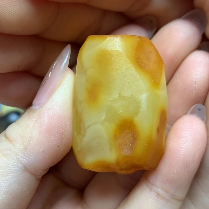 定制琥珀未镶嵌阳****方蜜蜡工坊原石定制