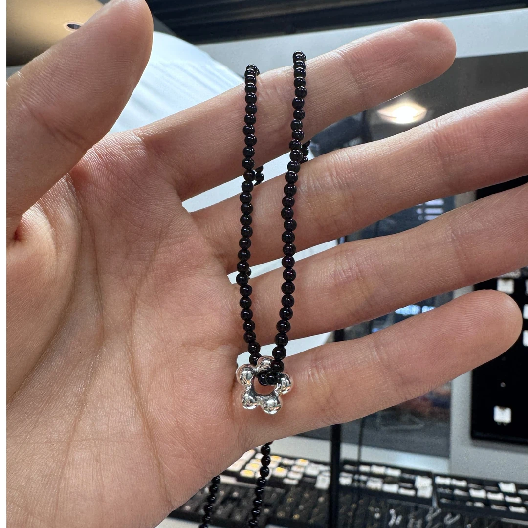 铜合金项链 个性设计镂空花朵珠珠项链轻奢高级感