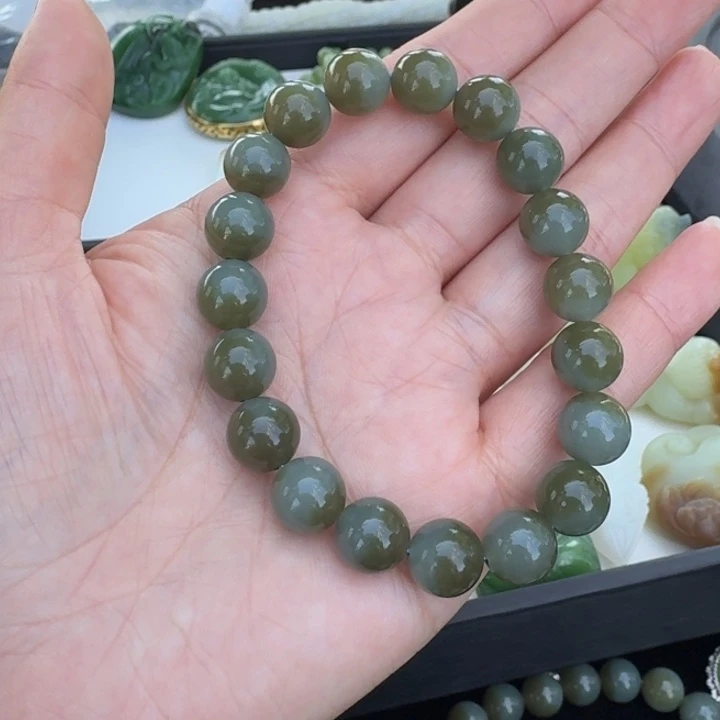 颈饰未镶嵌和田玉卡10