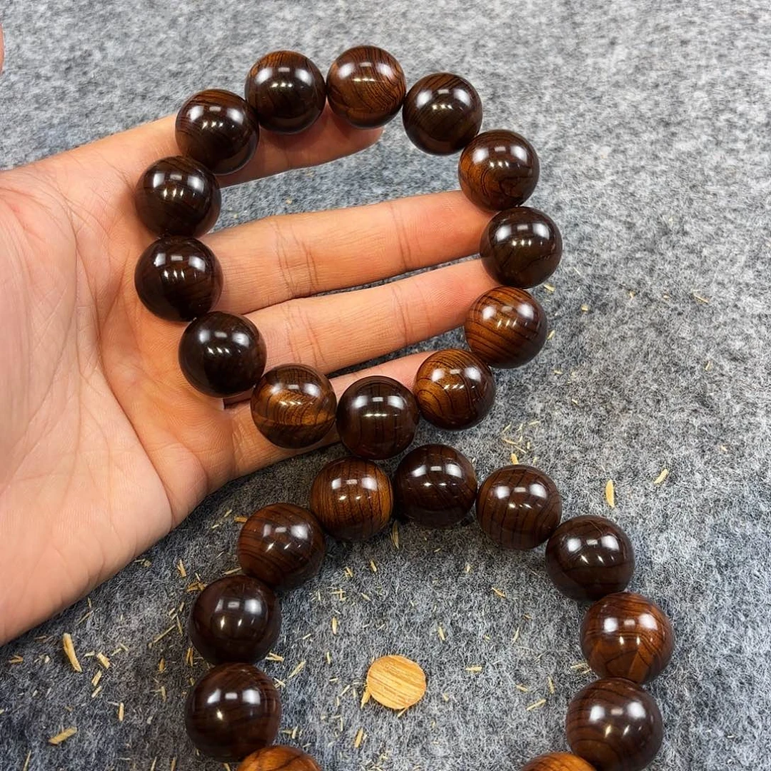 崖柏太行崖柏崖窝舍利骨闪电1.8到手一天