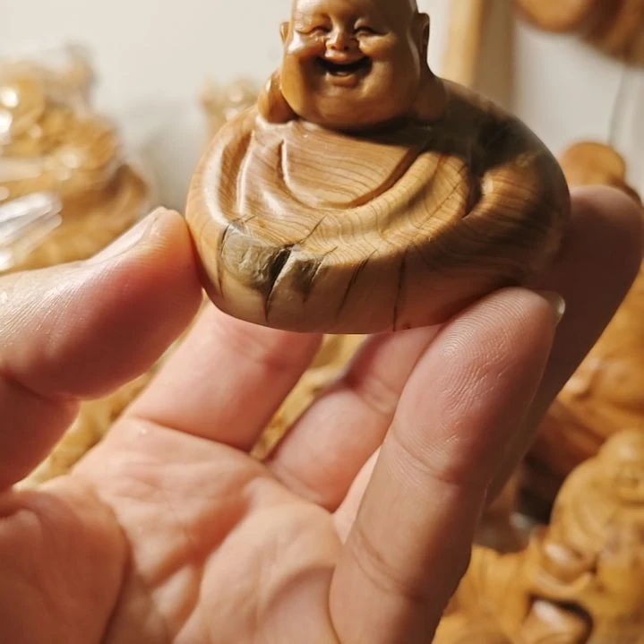 柏木（崖柏）乐乐手把件
