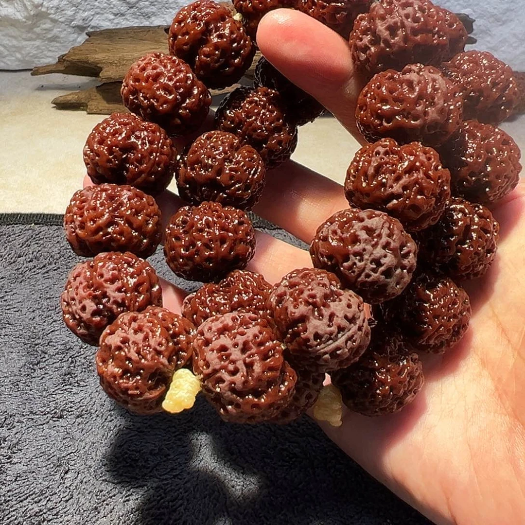 金刚菩提手串毕业21左右蜂王