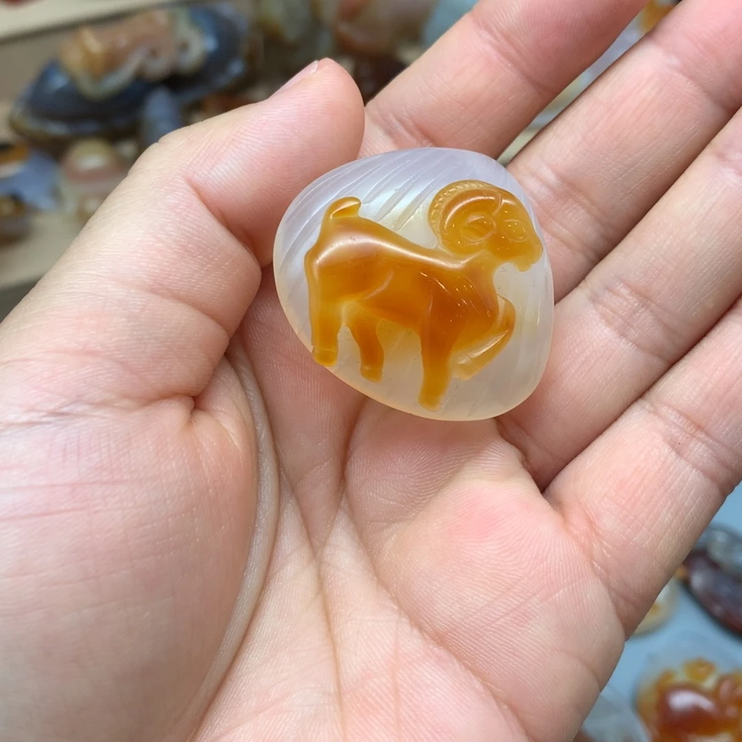 未镶嵌笔搁玛瑙/玉髓