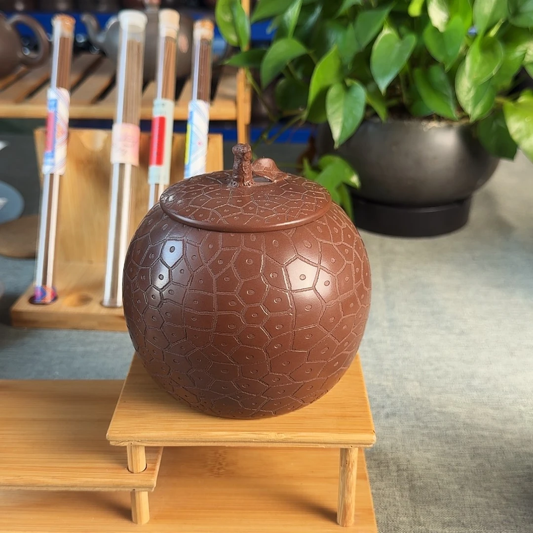 坭兴陶荔枝罐3-4两装