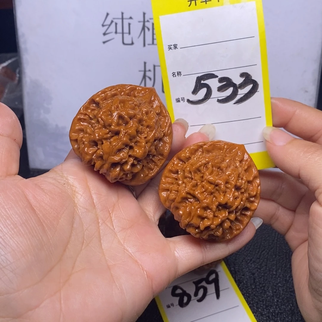 文玩核桃把件?*泽533/45官帽