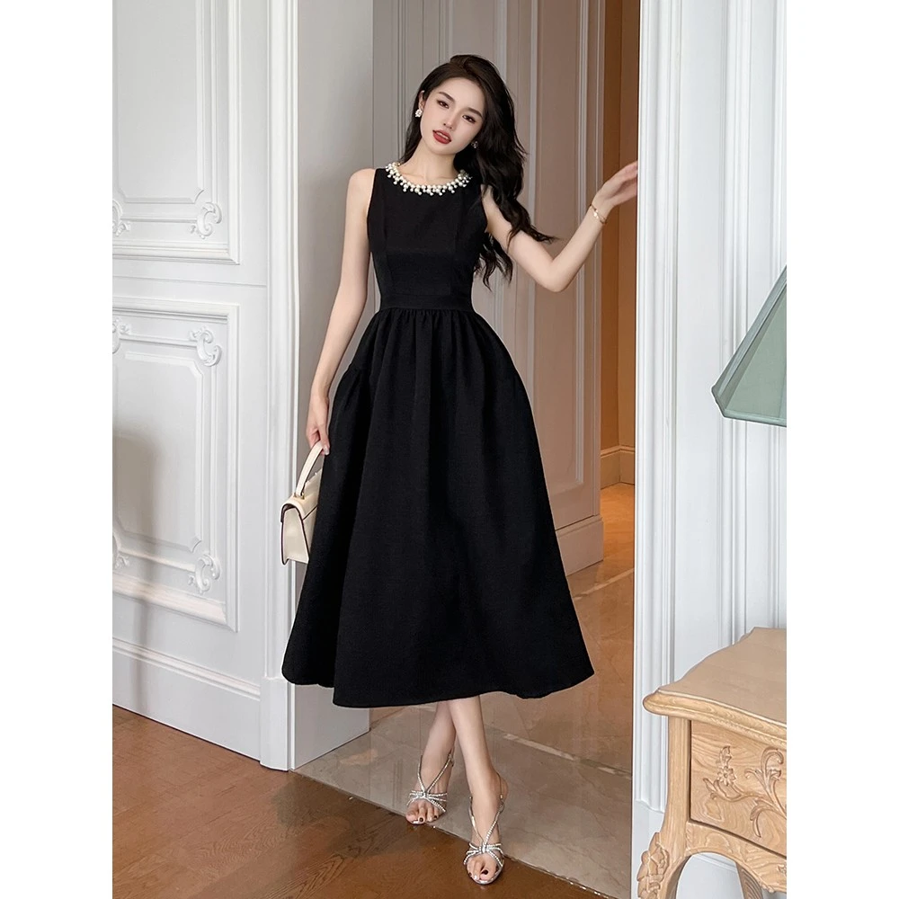 M096 黑色无袖连衣裙女春季小众设计高级感钉珠礼服气质蓬蓬裙