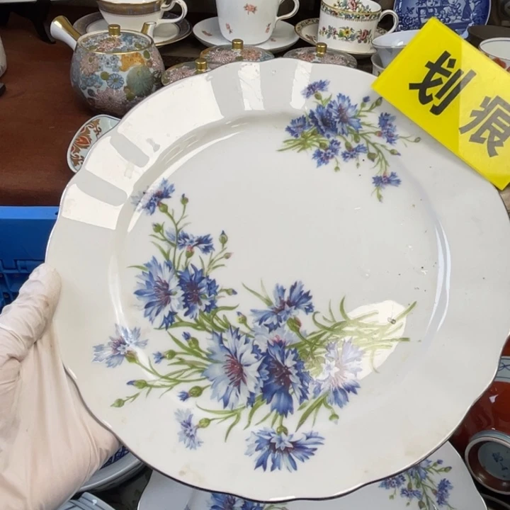 他家瓷器真美…开播了