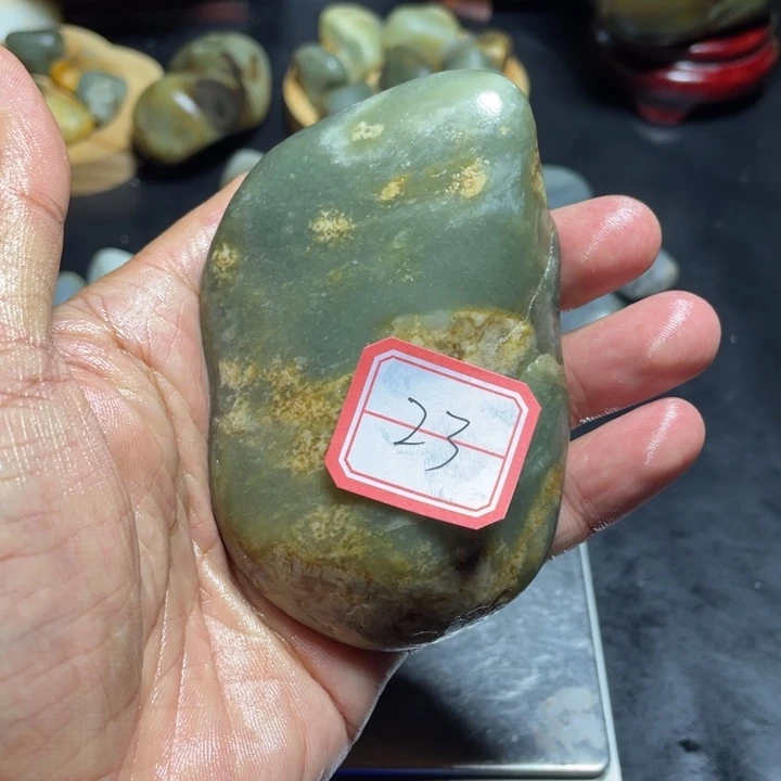 和田玉未镶嵌颈饰23