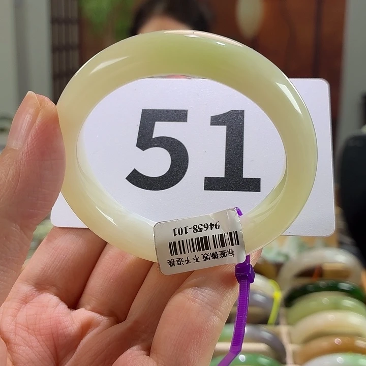 和田玉未镶嵌手镯36