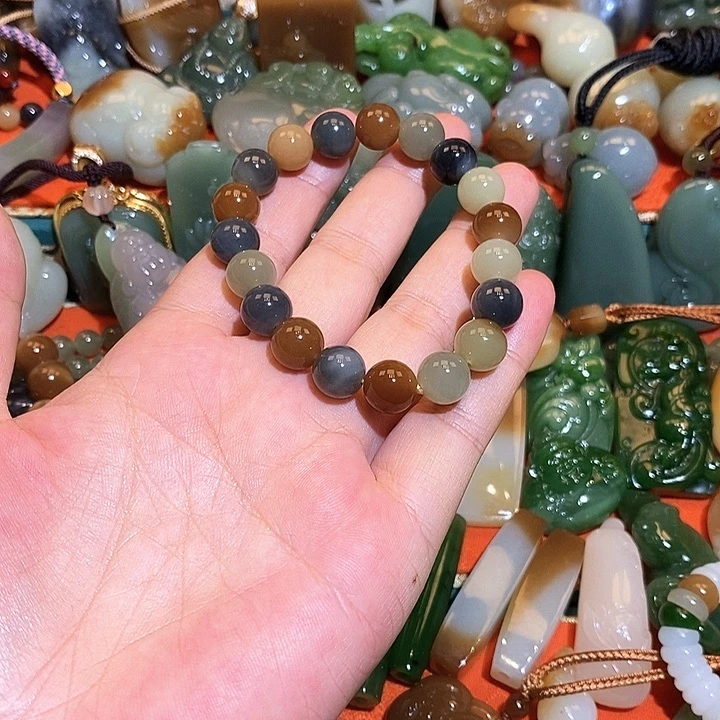 未镶嵌和田玉挂件